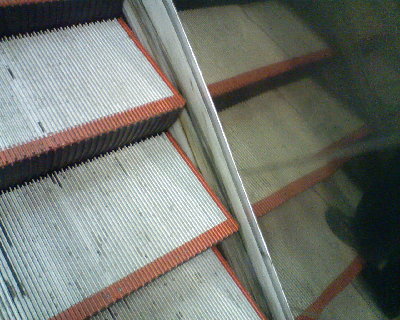 pic00221.jpg (452.53 КБ) 4659 просмотров Фартук в верхней части изношен капитально