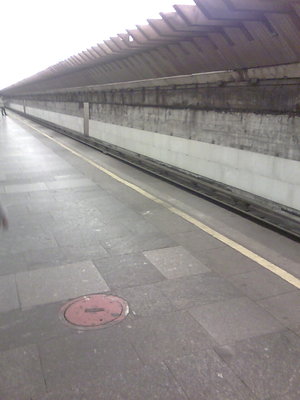 Фото0023.jpg (107.17 КБ) 7209 просмотров Путевая стена в сторону Академической.