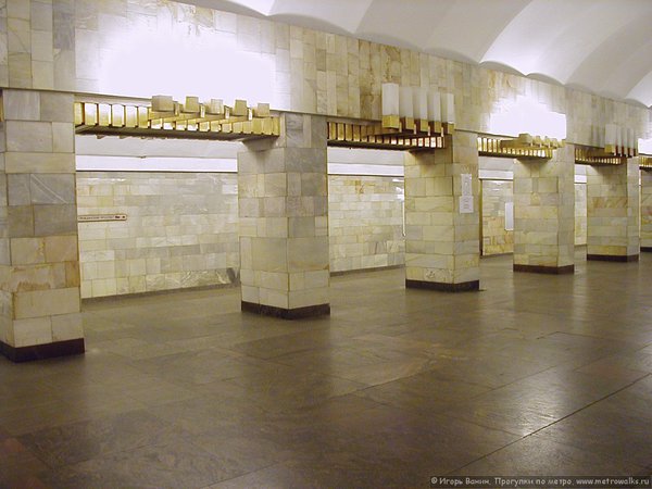 o7250015.jpg (317.79 КБ) 7887 просмотров Станция "Гражданский проспект". Дата съёмки - 25.07.2001.