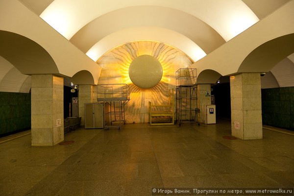 091218-1059914.jpg (111.11 КБ) 8815 просмотров ЦЗ Лесной с подсвеченным солнцем. Декабрь 2009.