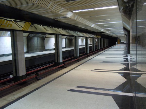 DSCN0111.jpg (454.53 КБ) 7206 просмотров мне показалось, или "Буревестник" стал лучше освещаться?