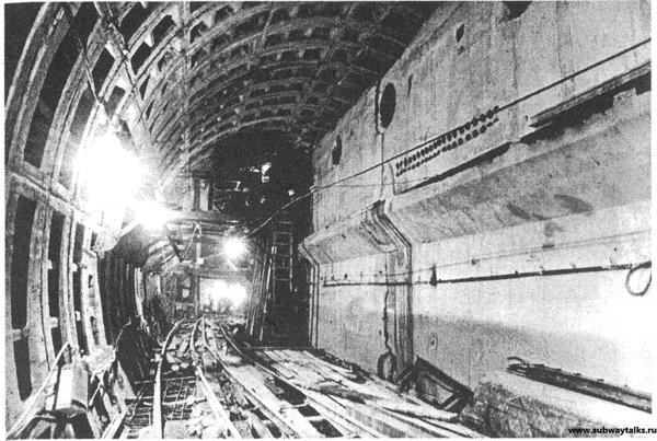 Спортивная1.jpg (651.81 КБ) 5634 просмотра Конструкция монолитной опоры свода станции "Спортивная"