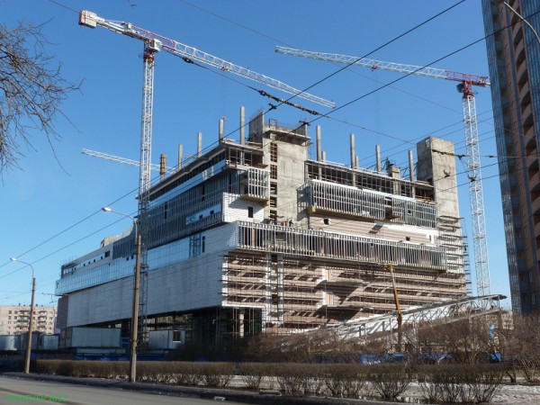 p1050933_1_763.jpg (255.2 КБ) 4332 просмотра С этого ракурса теплоход напоминает :)