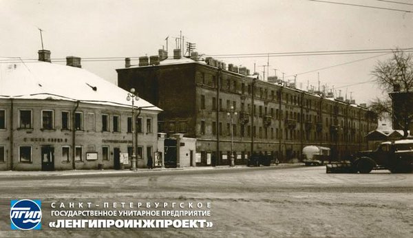 ~Проспект Обуховской Обороны у Старо-Невского до начала постройки моста Александра Невского декабрь 1958 г.JPG (47.5 КБ) 11579 просмотров Проспект Обуховской Обороны у Старо-Невского до начала постройки моста Александра Невского декабрь 1958 г