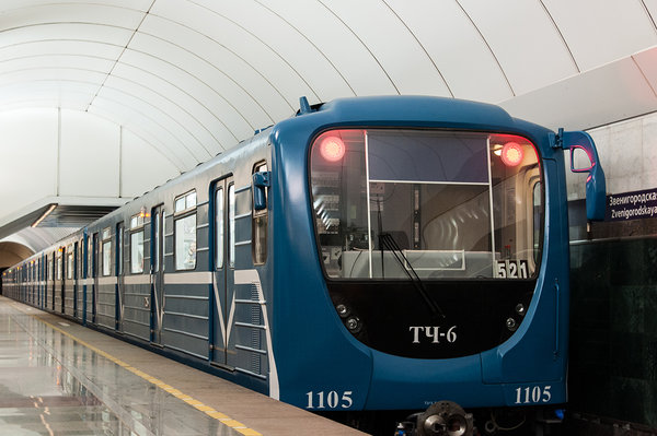 81-717.5П №1105.jpg (707.02 КБ) 4586 просмотров 81-717.5П №1105, станция "Звенигородская".
