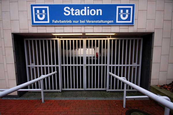 29846672.jpg (111.5 КБ) 12010 просмотров Надпись гласит: "В эксплуатации только при проведении мероприятий".