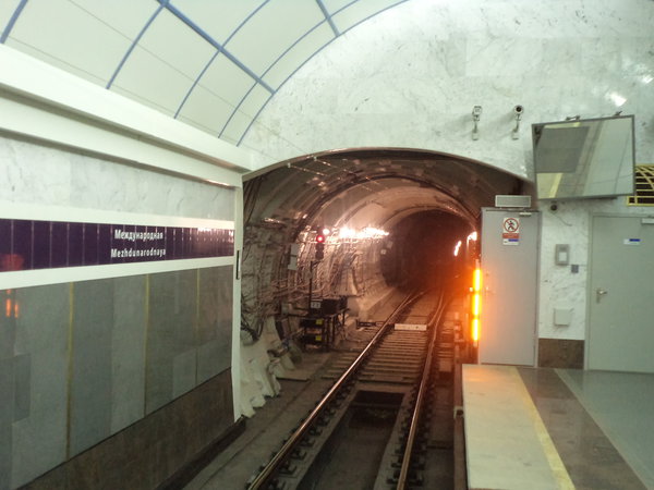 DSC09260.JPG (2.27 МБ) 4866 просмотров Дальний свет со стороны будущей станции Проспект Славы