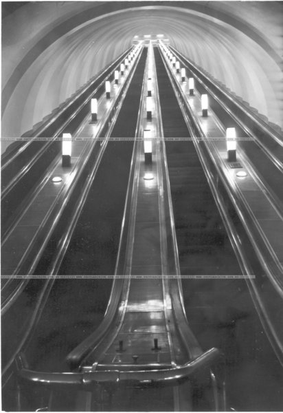 file11.jpeg (206.69 КБ) 10372 просмотра НХ станции "Гостиный двор", 1967 г.