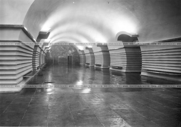 file18.jpeg (64.79 КБ) 10372 просмотра Вид на глухой торец станции "Невский проспект", 1963 г.