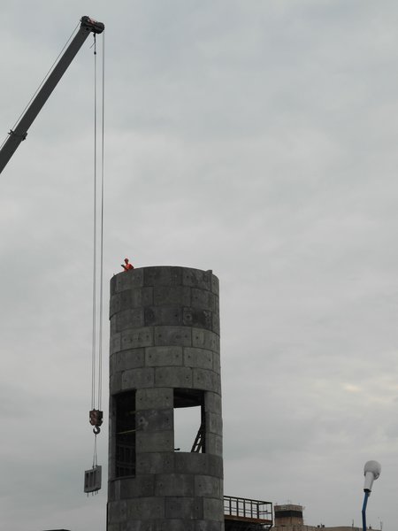 SAM_2499.JPG (299.64 КБ) 3857 просмотров Кран поднимает тюбинг...