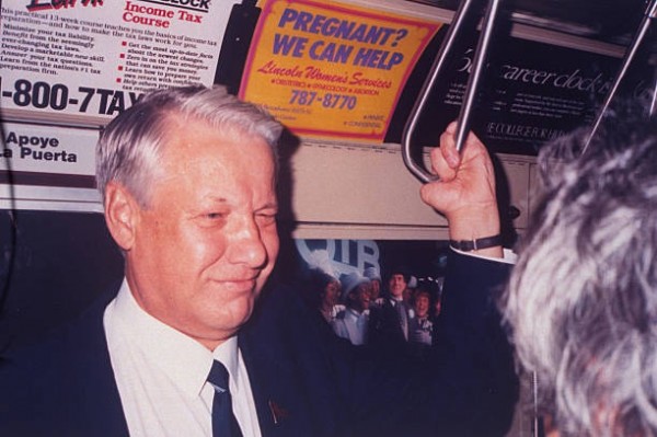 soviet-reformist-leader-boris-yeltsin-straphanging-in-ny-subway-car-picture-id53366365.jpg