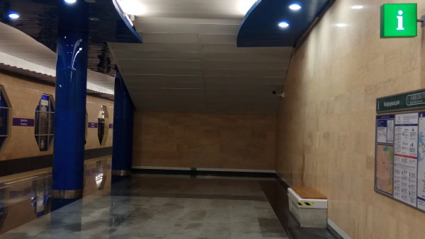 IMG_20191004_144227.jpg (2.5 МБ) 9621 просмотр Вот тут нужно освещение какое-то – иначе не смотрится (впрочем, где то в ветке строящейся Дунайской об этом уже было).